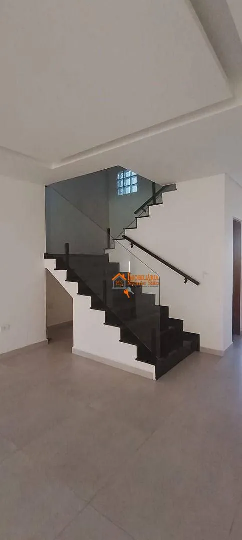 Imagem Sobrado com 3 dormitórios à venda, 260 m² por R$ 1.200.000,00 - Jardim Santa Clara - Guarulhos/SP