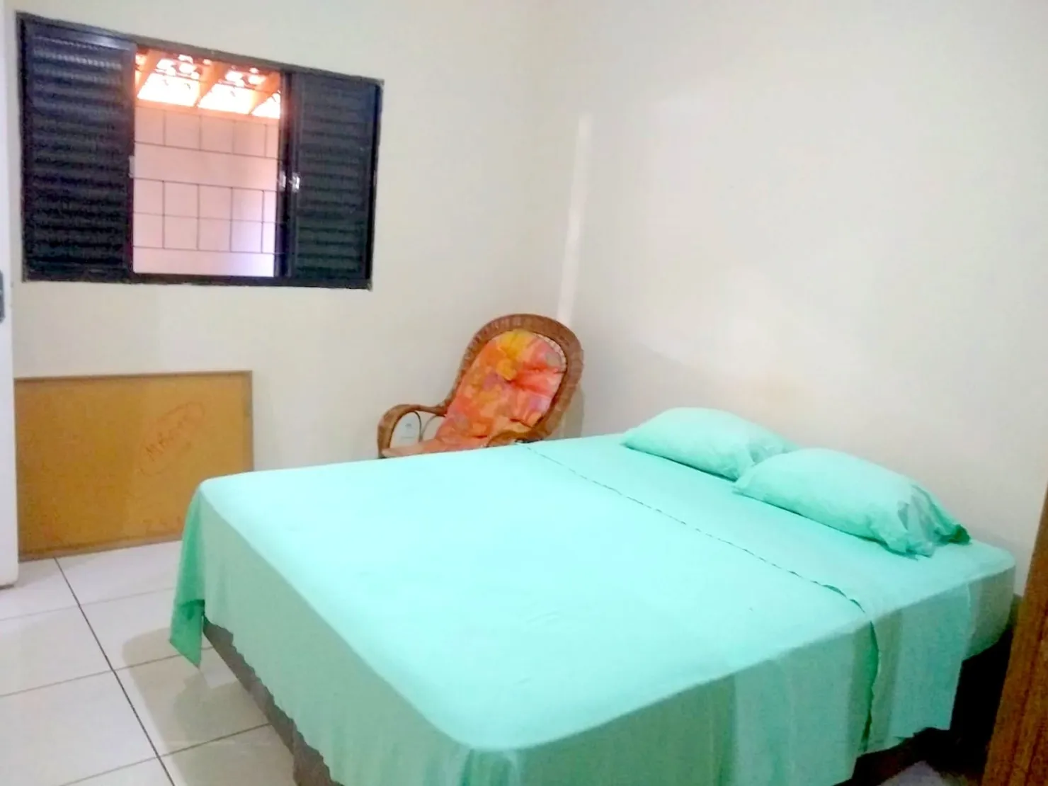 Imagem Casa à venda 2 Quartos, 1 Suite, 4 Vagas, 264M², Jardim São Manoel, Guaratinguetá - SP