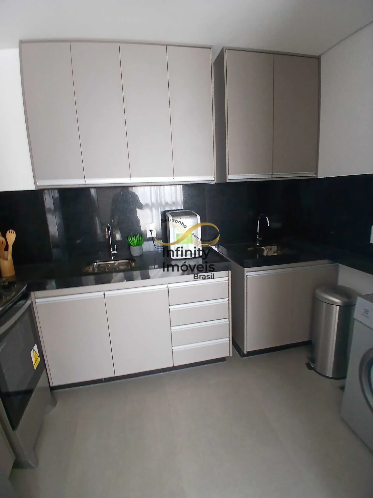 Imagem RAY - Apartamento à venda no bairro Santo Agostinho - Belo Horizonte/MG