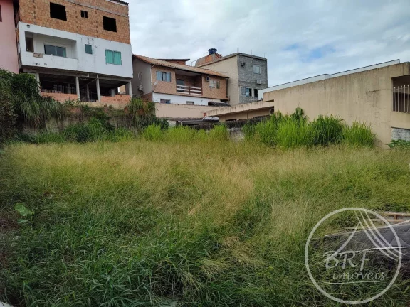 Imagem Vendo Terreno totalmente plano na Kurt Ratour em Capoeiras Florianópolis SC