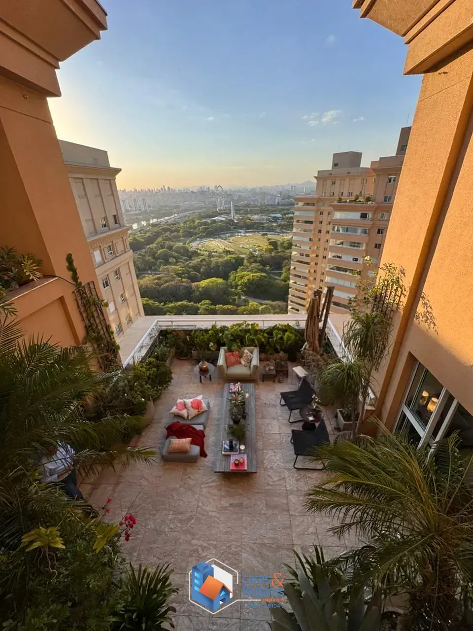 Foto do imóvel Cobertura para venda em Alto de Pinheiros com 4 quartos, sendo 4 suítes, 528m² em Avenida Doutora Ruth Cardoso