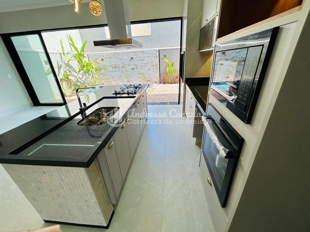 Imagem Village Provence - Casa a venda no condomínio Village Provence (EUROPARK I) - R$ 1.450.000