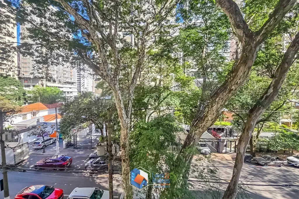 Imagem Apartamento à venda 3 Quartos 1 Suite 2 Vagas 130M² Moema São Paulo - SP