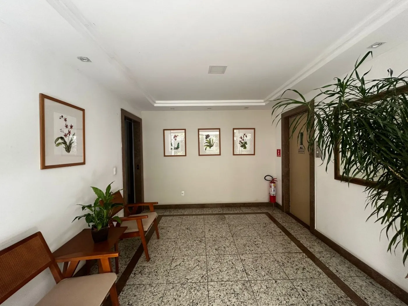 Imagem Apartamento para Venda em Petrópolis / RJ no bairro Centro