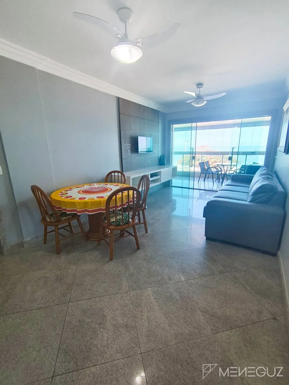 Imagem Apartamento 3 quartos a venda de frente total para o mar na Praia do Morro em OPORTUNIDADE!!