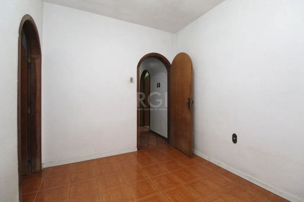 Imagem Casa para Venda - 406.36m², 6 dormitórios, sendo 6 suites, 2 vagas - Chácara das Pedras