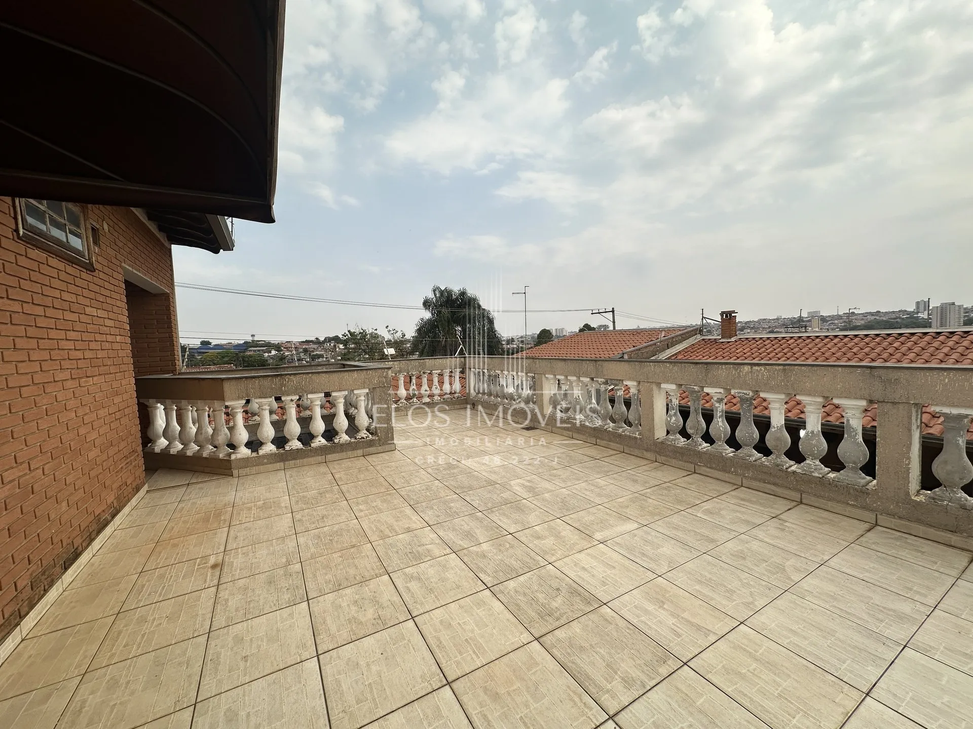 Imagem Sobrado de 3 quartos, 349m² no bairro Boa Vista, em Limeira