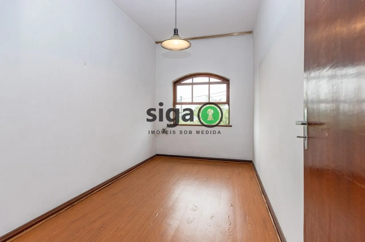 Imagem CASA Á VENDA , COM 327 m2 útil, 5 VAGAS GARAGEM