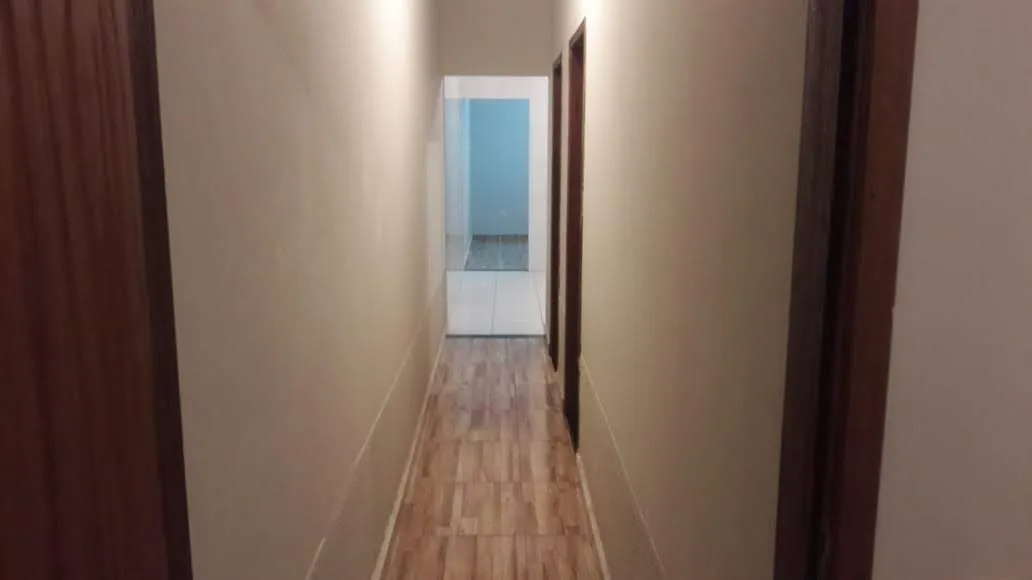 Imagem Casa a Venda em Jardim Ipanema com 2 Quartos e Garagem para 2 Carros