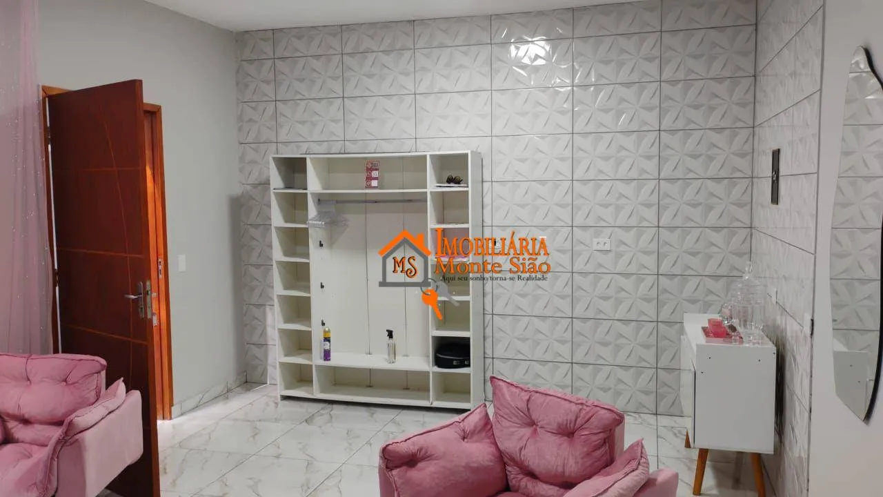 Imagem Três Casas Independentes à Venda - Oportunidade Imperdível!