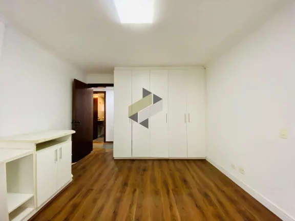Imagem Apartamento para Venda em Santos, Gonzaga, 4 dormitórios, 1 suíte, 5 banheiros, 2 vagas