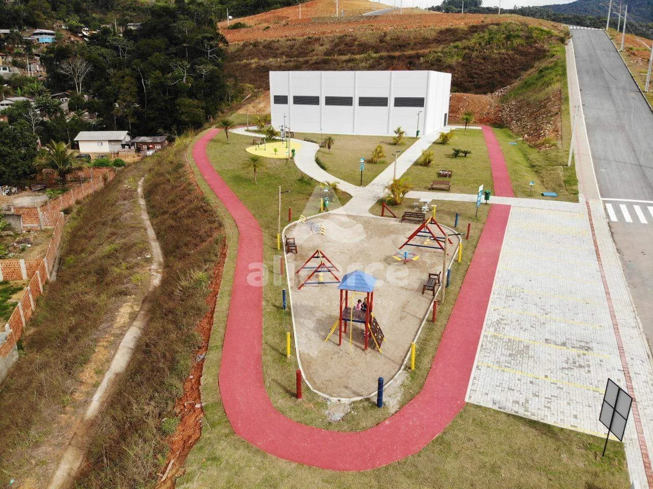 Imagem Terreno 485 m² no Residencial Altos do Jardim - Conforto, Lazer e Valorização por R$ 390 mil