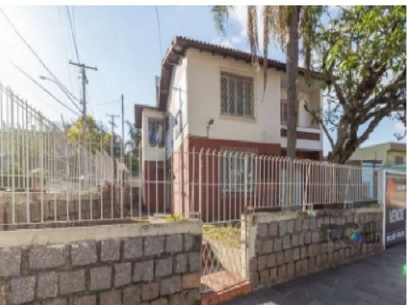 Imagem Casa Comercial em Glória