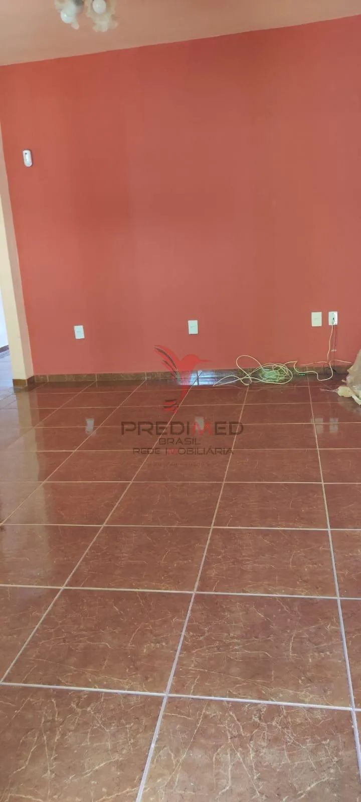 Imagem EXCELENTE IMÓVEL COM DUAS CASAS, PISCINA E ÁREA GOURMET - 360M² DE TERRENO
