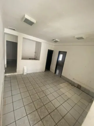 Sala Comercial à Venda, 1 m² em Jardim Renascença - São Luís