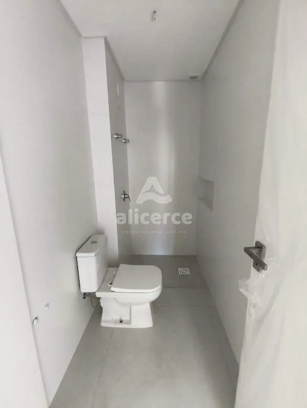 Imagem Apartamento à venda com 3 quartos 1 suíte, 87m² em Barreiros São José