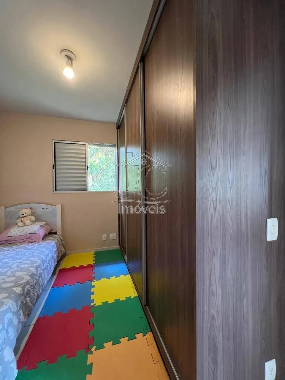 Imagem Apartamento com 2 dormitórios sendo 1 suíte em Valinhos/SP