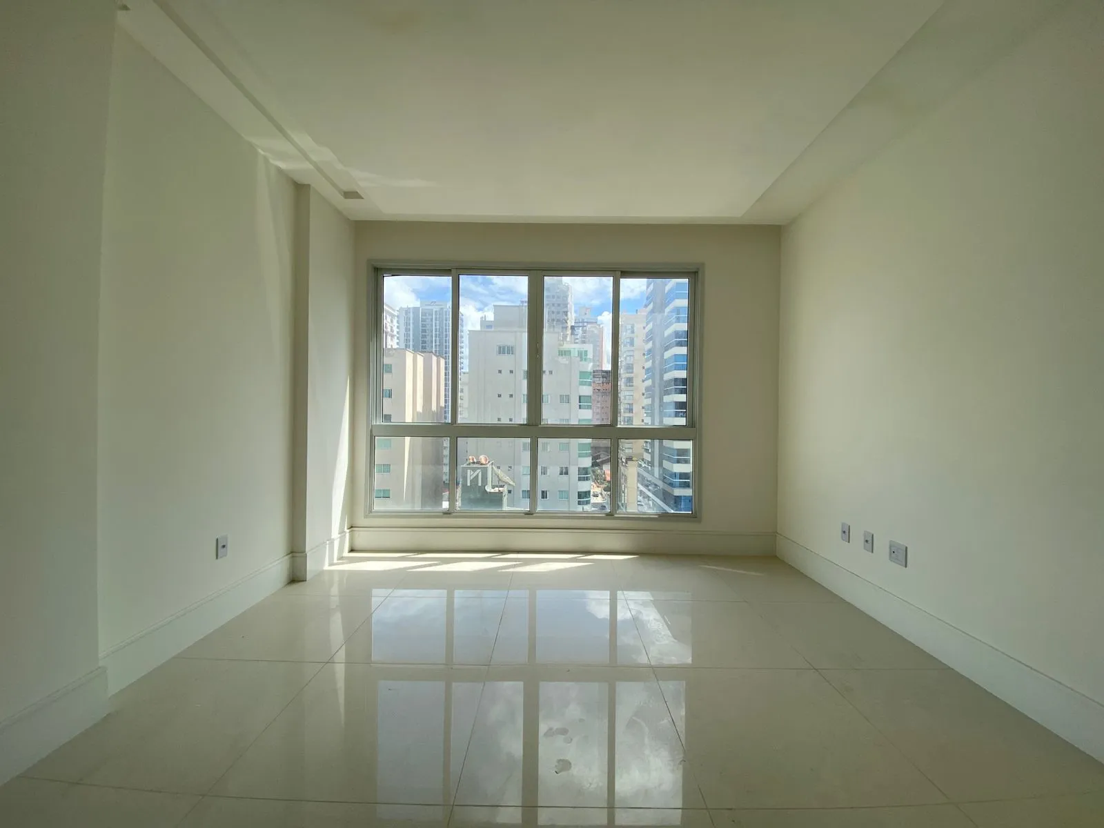 Imagem Apartamento à venda com 140m2 por R$ 3.400.000,00