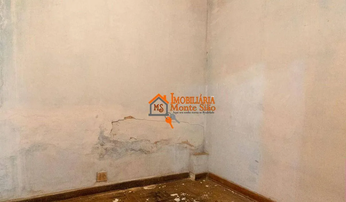 Imagem Casa com 3 dormitórios à venda, 240 m² por R$ 675.000 - Vila Augusta - Guarulhos/SP