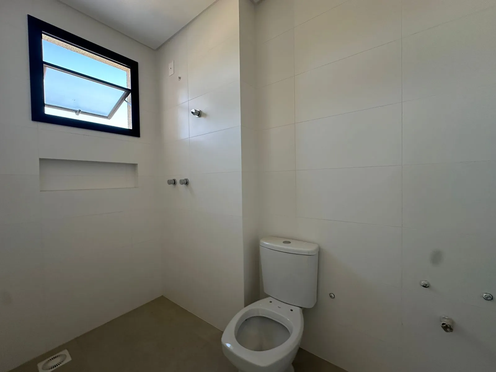 Imagem Apartamento com vista para o mar à venda com 116m2 por R$ 1.640.000,00
