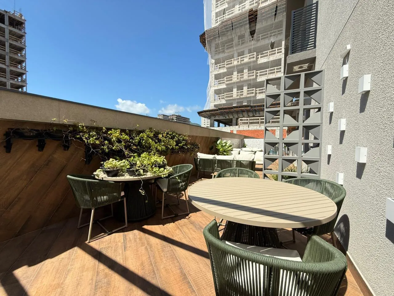 Imagem Apartamento com vista para o mar à venda com 115m2 por R$ 2.490.000,00