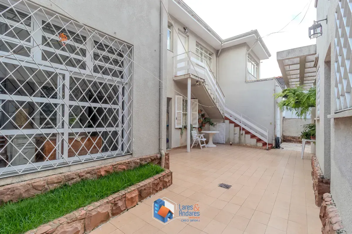 Imagem Casa para venda em Pacaembu com 3 quartos, 330m²