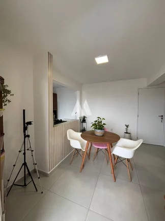 Imagem Apartamento 2 dormitórios,1 suíte e 2 vagas - Forte / Praia Grande