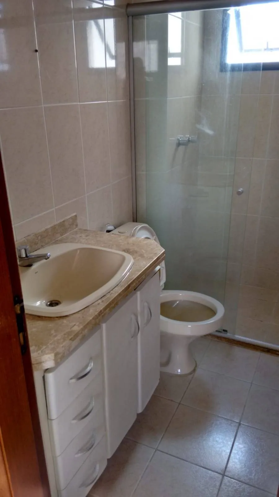 Imagem Apartamento com 3 quartos, 81m2, para locação em Salvador, STIEP