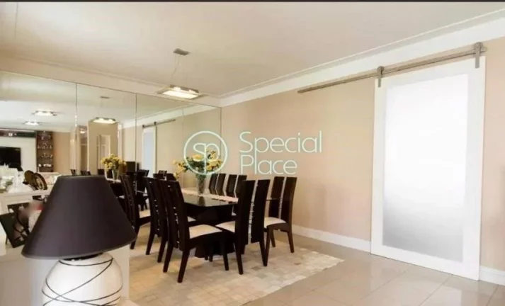 Imagem Apartamento com 238m² no Jardim América. São 4 dormitórios ( 1suíte ) e 1 vaga na garagem. Loca...