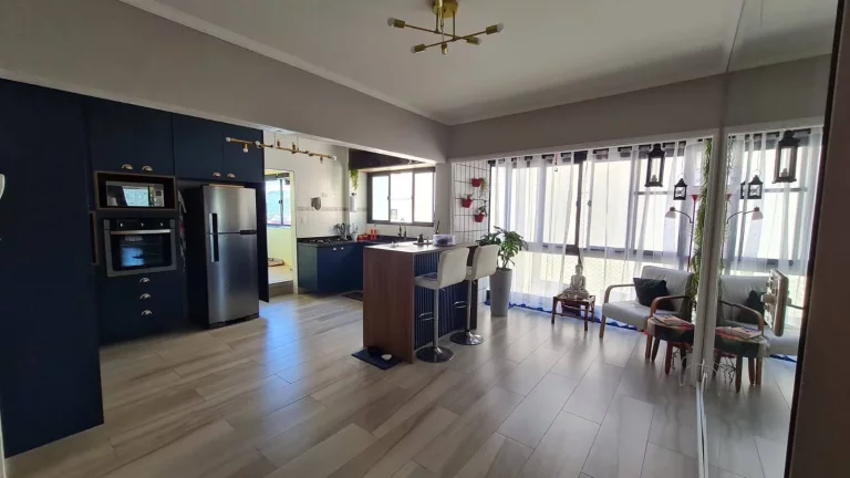 Imagem Excelente Apartamento Vista Mar e garagem fechada na Ponta da Praia!