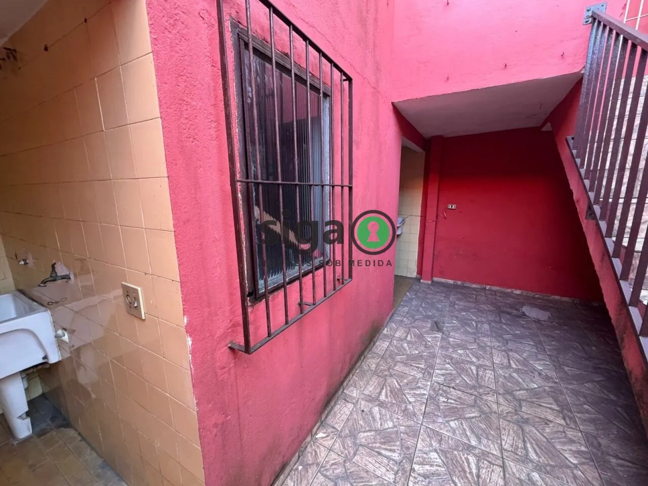 Imagem Sobrado com 2 dormitórios à venda para moradia ou comércio
