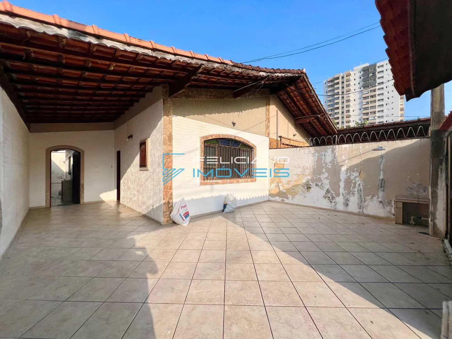 Foto do imóvel Casa com 2 quartos, Canto do Forte, Praia Grande - R$ 750 mil, Cod: 5105 em Rua Xixova