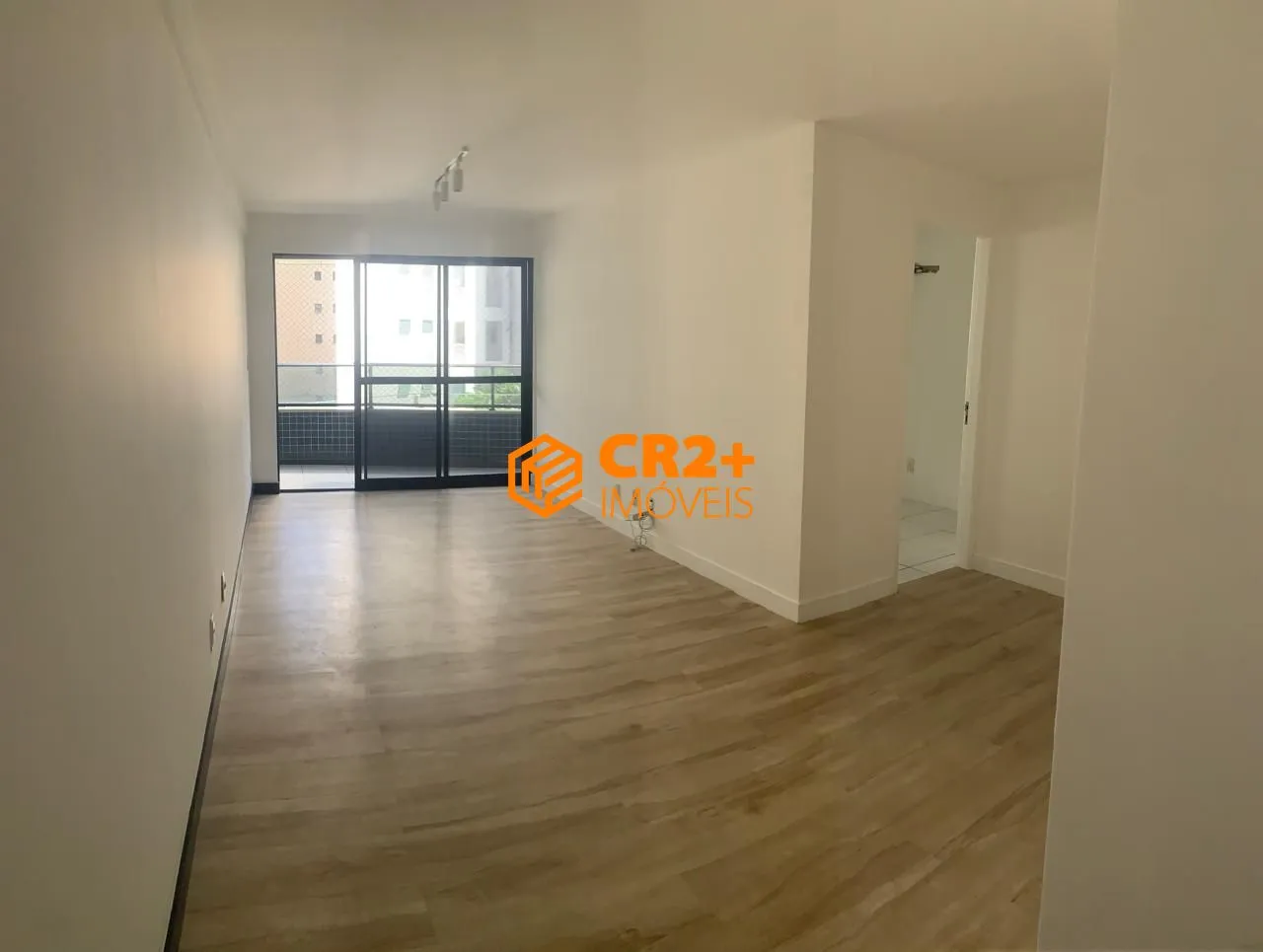 Imagem Apartamento em Boa Viagem - 3 quartos - 1 Suite - 2 Garagens- Varanda - 87m2
