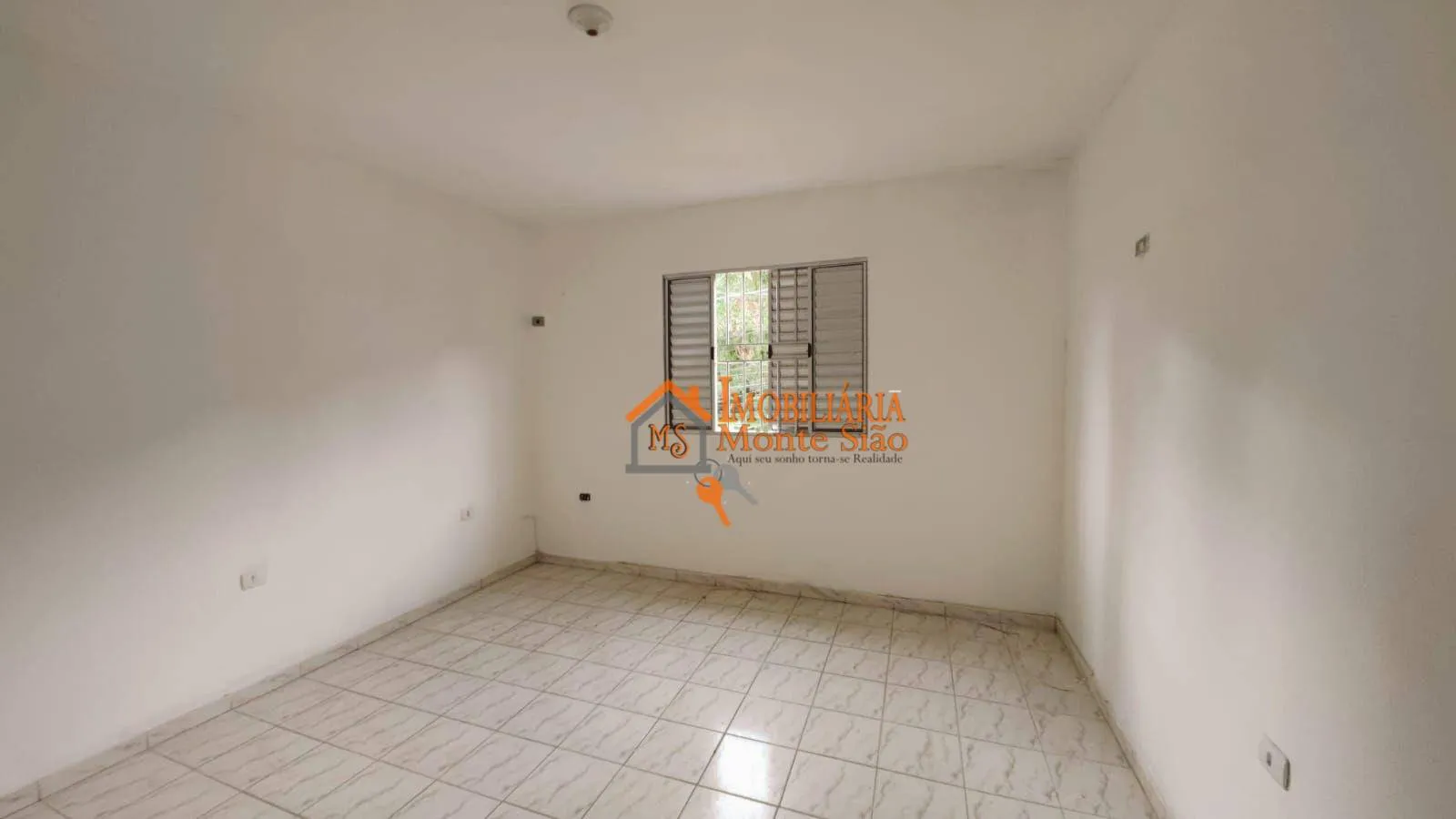 Imagem Sobrado com 5 dormitórios à venda, 300 m² por R$ 350.000,00 - Parque Primavera - Guarulhos/SP