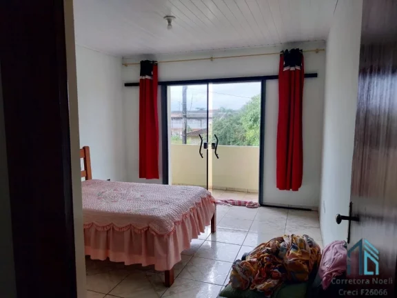 Imagem Sobrado a venda c0m 03 moradias, 09 quartos no Balneário Xangrila em Pontal do Parana PR