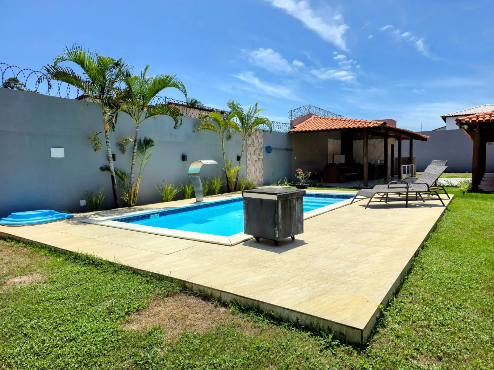 Imagem Casa de Condomínio com 4 Quartos à Venda, 250 m² em Guarajuba (Monte Gordo) - Camaçari
