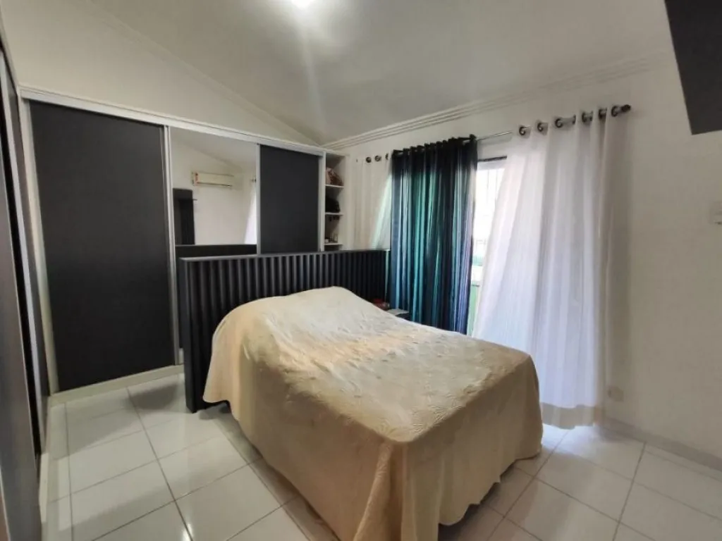 Imagem CASA COM 150,00 m² - GUILHERMINA - PRAIA GRANDE SP