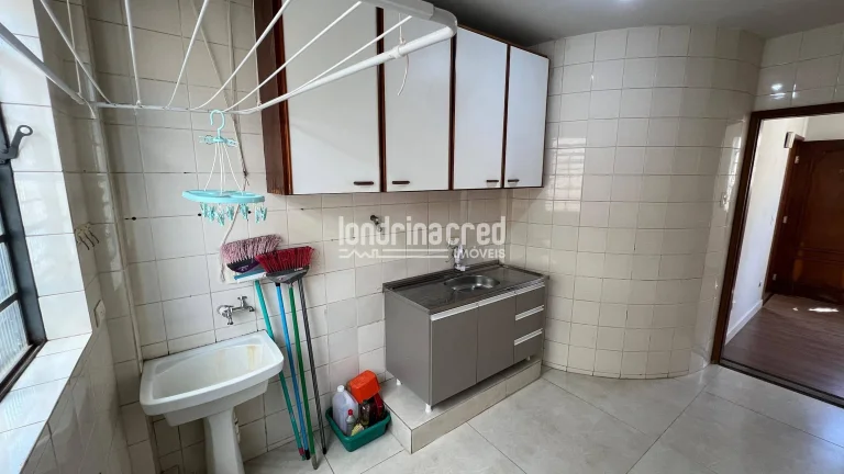 Imagem Apartamento no Residencial Vale das Andorinhas com 3 quartos, sala ampla, cozinha/lavanderia e garagem coberta — condomínio com água e gás inclusos!