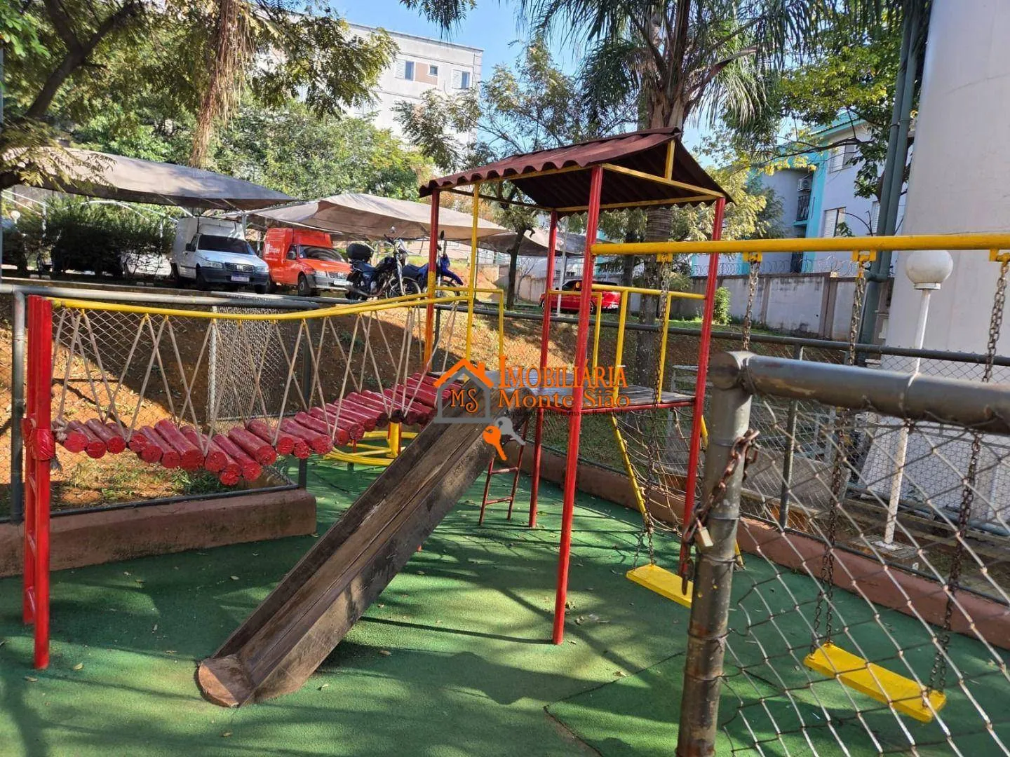 Imagem Apartamento com 2 dormitórios à venda, 44 m² por R$ 255.000 - Água Chata - Guarulhos/SP