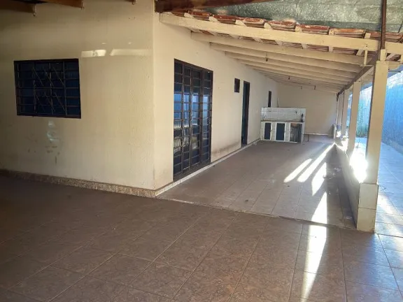 Imagem Casa com 3 Quartos à Venda, 242 m² em Setor Cândida de Morais - Goiânia