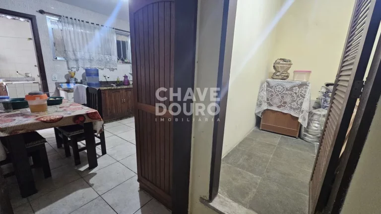 Imagem Casa para Venda em Teresópolis, Barra do Imbuí, 2 dormitórios, 1 suíte, 2 banheiros