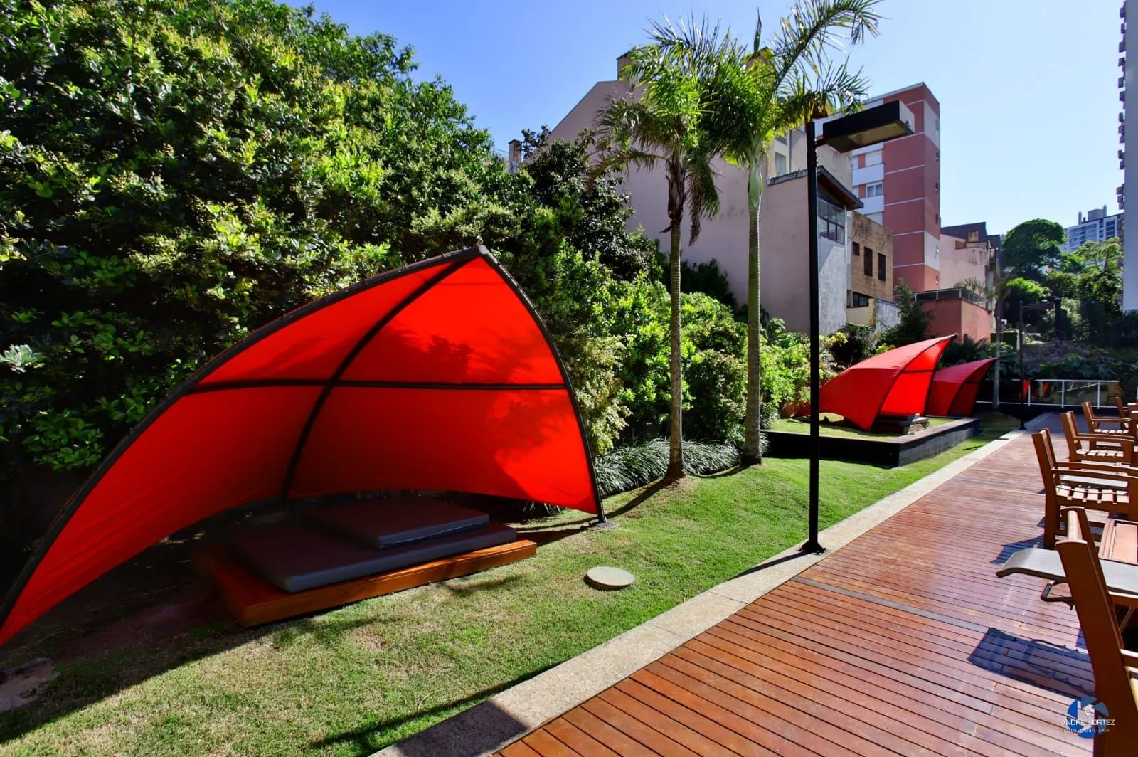 Imagem Apartamento de 02 quartos, , 01 vaga, 01 suítes, Área de serviço em Porto Alegre/RS