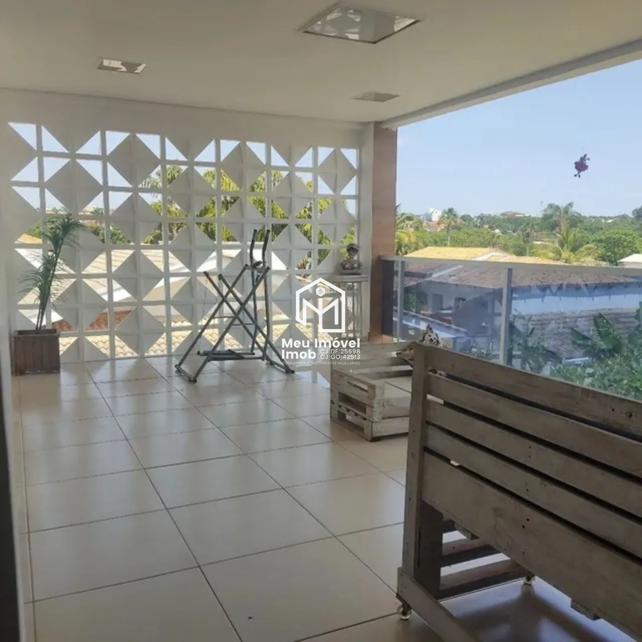 Imagem Casa Resid Veneza 3 suítes 5 vagas 350 m² Vicente Pires
