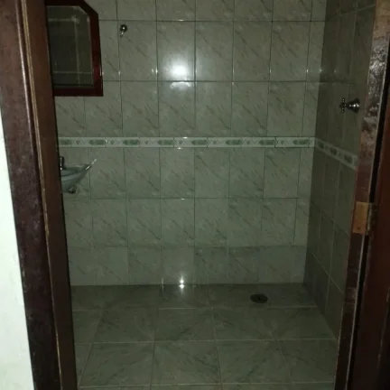 Imagem Sobrado à venda em Cotia-SP - Parque Isaac Pires: 2 quartos, 2 banheiros, 3 vagas, 100m² área. Aproveite!