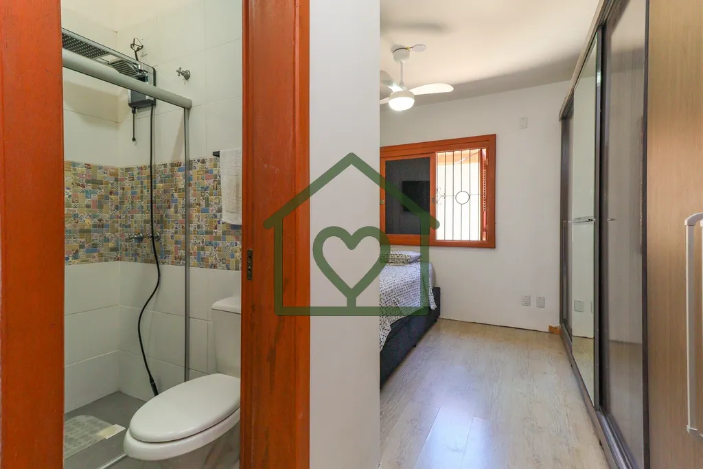 Imagem Casa no Residencial Parque Guadalupe entre a Sociedade Hípica de Porto Alegre e Sociedade do BRDE, ...