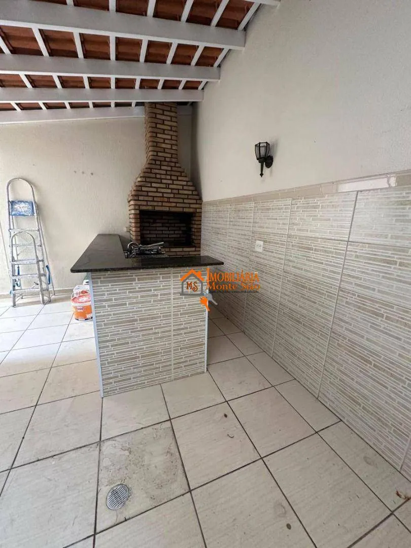 Imagem Casa com 3 dormitórios à venda, 210 m² por R$ 1.700.000,00 - Ponte Grande - Guarulhos/SP