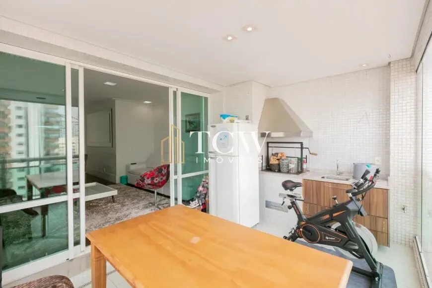 Imagem Apartamento 3 Suítes em Aclimação SP