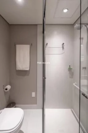 Imagem Apartamento à venda em Moema, São Paulo-SP: 1 quarto, 1 banheiro, 34m² de área.