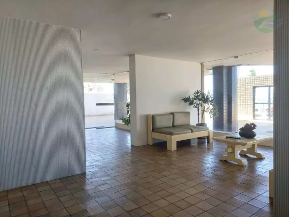 Imagem Apartamento 4 quartos, Frente mar, à venda na Av. Boa Viagem, Recife.