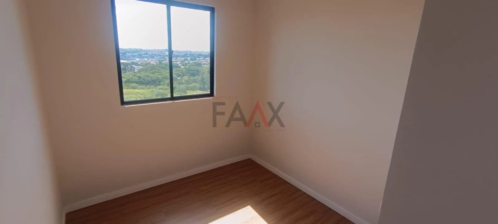 Imagem Apartamento 3 Quartos Semi Mobiliado para venda no Vista Batel